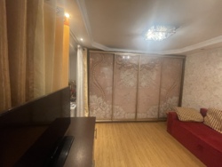 Продаж 2 кімнатної квартири на Київській фото 1